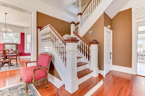 Entry Way - 1108 Hickman Rd, Augusta, GA 30904 photo 6 of 8