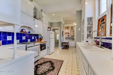 Kitchen - 1108 Hickman Rd, Augusta, GA 30904 photo 2 of 6