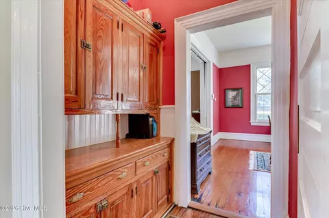 Entry Way - 1108 Hickman Rd, Augusta, GA 30904 photo 5 of 8