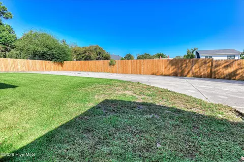 Exterior - 1108 Hickman Rd, Augusta, GA 30904 photo 5 of 7