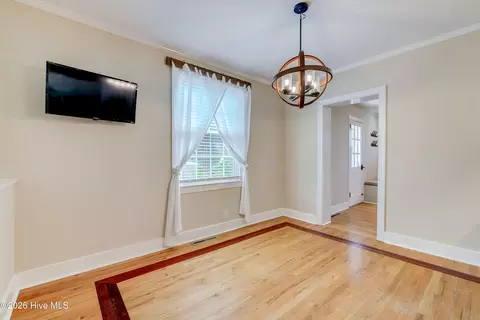 Dining - 3011 Fox Spring Rd, Augusta, GA 30909 photo 2 of 2