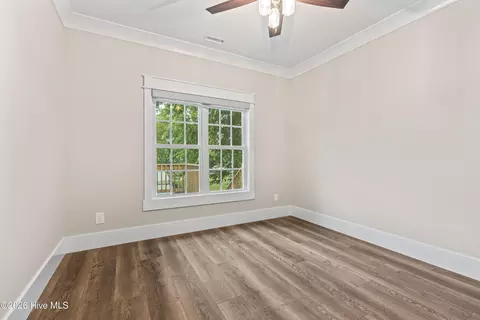Bedroom - 1017 Mallard Bay Rd, Hampstead, NC 28443 photo 4 of 6