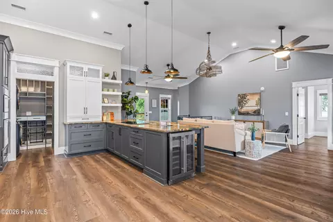 Kitchen - 1017 Mallard Bay Rd, Hampstead, NC 28443 photo 5 of 7