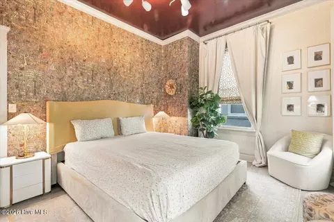 Bedroom - 227 Greene St, Augusta, GA 30901 photo 3 of 10