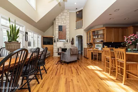 Dining - 1285 Bear Grass Rd, Williamston, NC 27892 photo 3 of 3