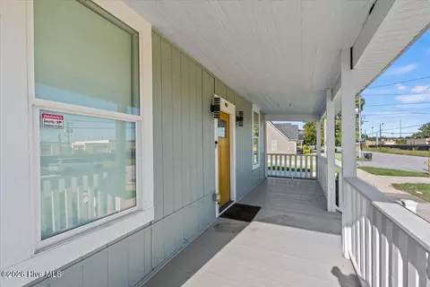 Exterior - 1118 Dantignac St, Augusta, GA 30901 photo 3 of 6