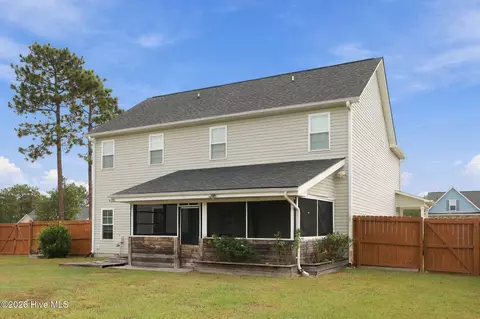 Exterior - 402 Kinroff Dr, Hubert, NC 28539 photo 7 of 8
