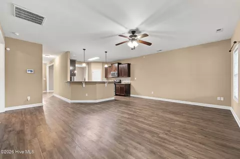 Living - 402 Kinroff Dr, Hubert, NC 28539 photo 1 of 4