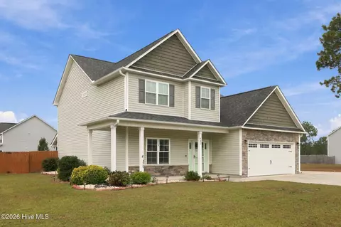 Exterior - 402 Kinroff Dr, Hubert, NC 28539 photo 2 of 8