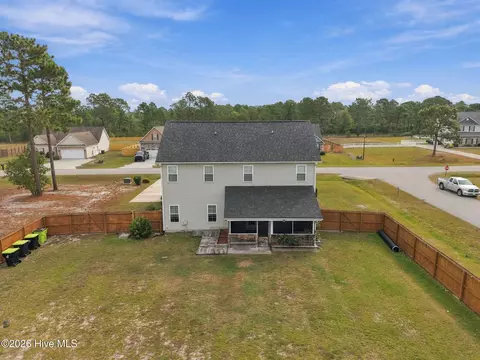 View/Area - 402 Kinroff Dr, Hubert, NC 28539 photo 6 of 14