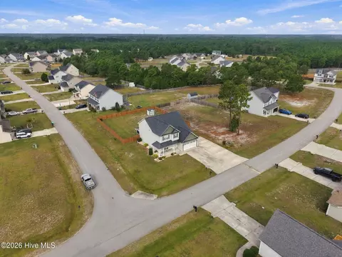 View/Area - 402 Kinroff Dr, Hubert, NC 28539 photo 11 of 14