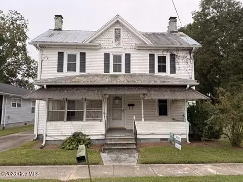 307 Dobbs St, Hertford, NC 27944
