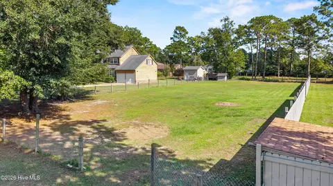 208 Hargrove Dr, Wilmington, NC 28411