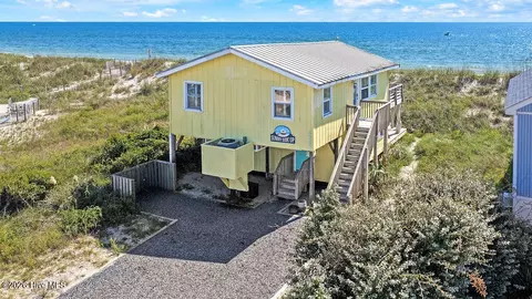 5227 E Beach Dr, Oak Island, NC 28465