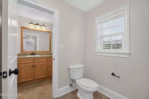 Bath - 4036 Dewaal St, Evans, GA 30809 photo 4 of 5