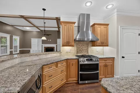 Kitchen - 4036 Dewaal St, Evans, GA 30809 photo 3 of 4