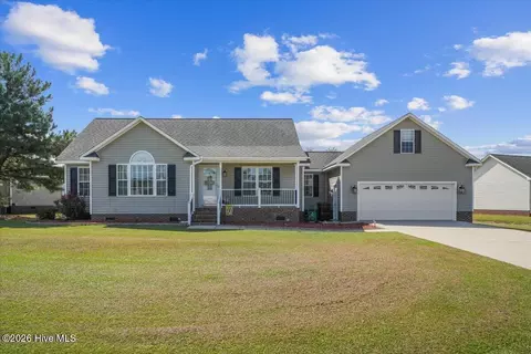 208 Striding Ridge Dr, Goldsboro, NC 27534