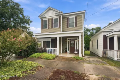 720 S 6th St, Wilmington, NC 28401