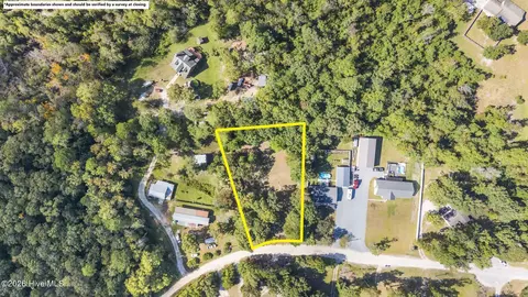 304 Clearview Dr, Holly Ridge, NC 28445