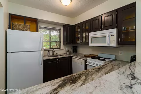 Kitchen - 85 Pine Valley Rd # 78, Pinehurst, NC 28374 photo 1 of 1