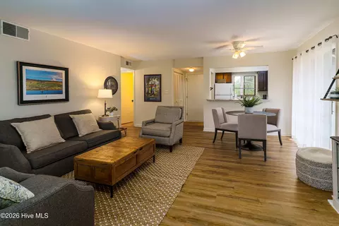 Living - 85 Pine Valley Rd # 78, Pinehurst, NC 28374 photo 1 of 3