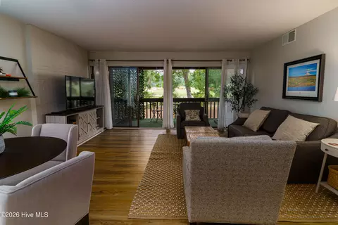 Living - 85 Pine Valley Rd # 78, Pinehurst, NC 28374 photo 3 of 3