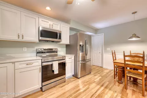 Kitchen - 40 Rebekah Trce, Murphy, NC 28906 photo 4 of 4