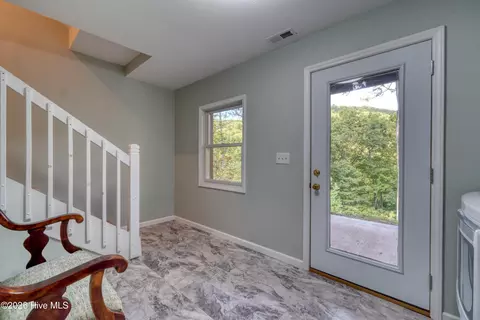 Entry Way - 40 Rebekah Trce, Murphy, NC 28906 photo 4 of 4