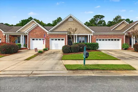 1141 Greensview Cir, Leland, NC 28451