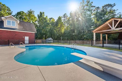 Exterior - 645 Emerald Xing, Evans, GA 30809 photo 5 of 15