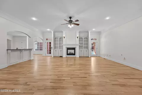 Living - 645 Emerald Xing, Evans, GA 30809 photo 1 of 5