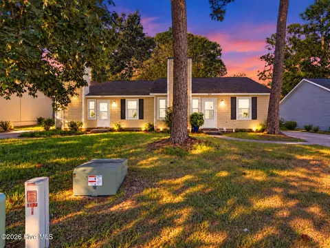 231-233 Easy St, Jacksonville, NC 28546