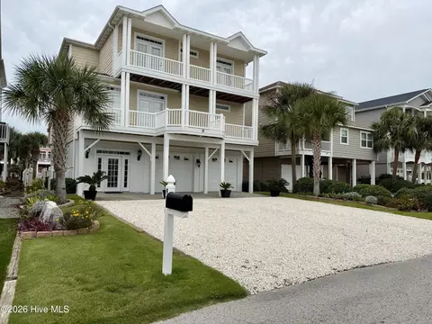 9 Goldsboro St, Ocean Isle Beach, NC 28469