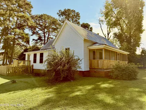 262 Ledbetter St, Cordova, NC 28330