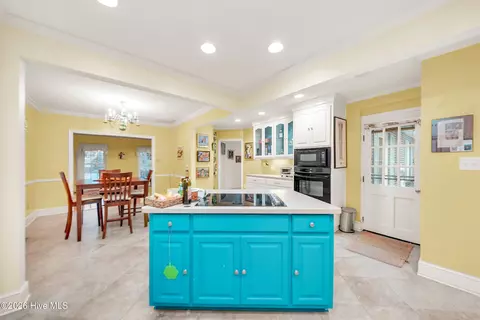 Kitchen - 6 Lee Ln, Weldon, NC 27890 photo 2 of 5