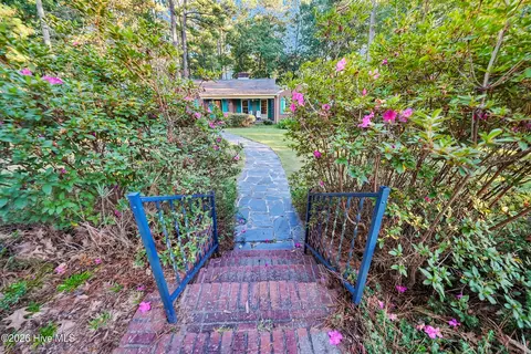 Exterior - 6 Lee Ln, Weldon, NC 27890 photo 2 of 13