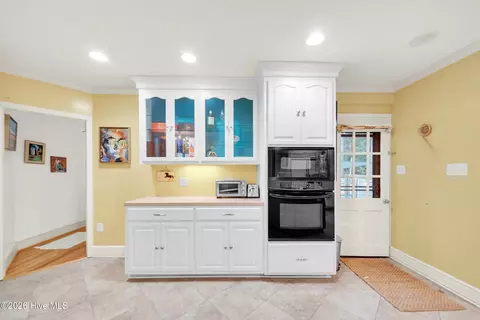 Kitchen - 6 Lee Ln, Weldon, NC 27890 photo 5 of 5