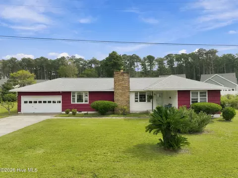 105 Sherwood Blvd, Beaufort, NC 28516