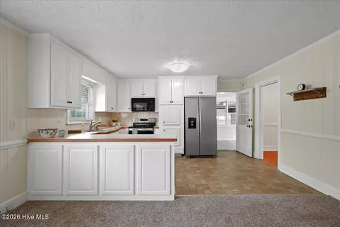Kitchen - 5730 Lamm Rd, Wilson, NC 27896 photo 4 of 4
