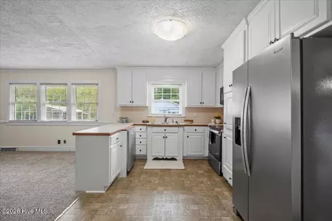 Kitchen - 5730 Lamm Rd, Wilson, NC 27896 photo 2 of 4