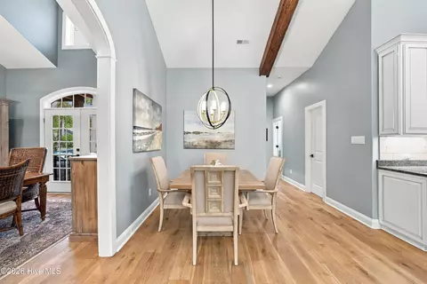 Dining - 4557 Moss Bnd, New Bern, NC 28562 photo 1 of 1