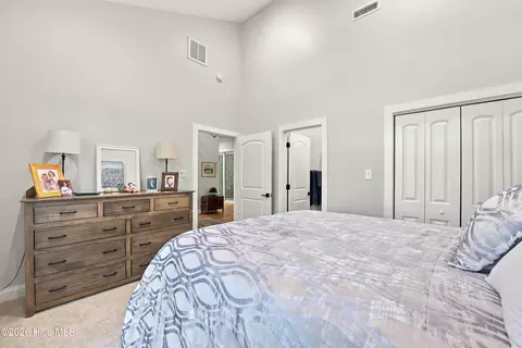Bedroom - 4557 Moss Bnd, New Bern, NC 28562 photo 4 of 4