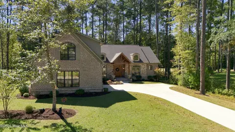 Exterior - 4557 Moss Bnd, New Bern, NC 28562 photo 2 of 11