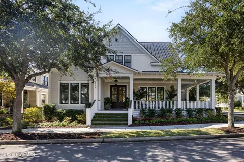 5304 Hanahan Dr, Wilmington, NC 28403