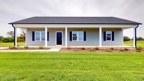 104 Berkeley Pl, Pikeville, NC 27863