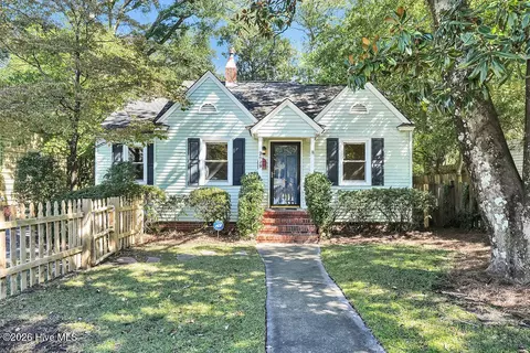2029 Burnett Blvd, Wilmington, NC 28401
