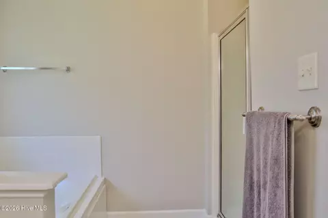 Bath - 602 Rutledge Way, Evans, GA 30809 photo 7 of 11
