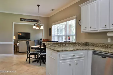 Kitchen - 602 Rutledge Way, Evans, GA 30809 photo 3 of 4