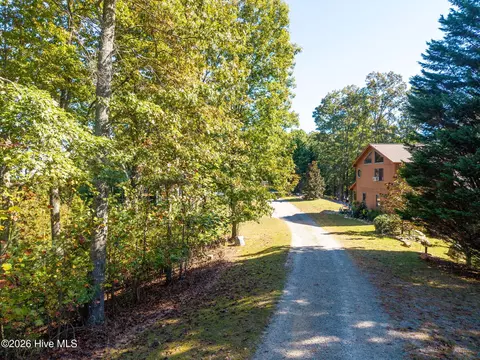 310 Skyland Trl, Murphy, NC 28906 photo 24