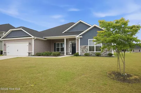 2708 Chalet Cir, Winterville, NC 28590